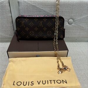Louis Vuitton Limited Edition Pink Leopard Print Wallet-Unbranded Chain included